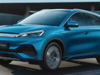 BYD Atto 3 Advanced Plus: Rp 25 juta lebih mahal, apa yang kamu dapat?