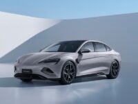 BYD Seal 2026 diperbarui di Inggris: bagasi lebih besar, harga tetap sama