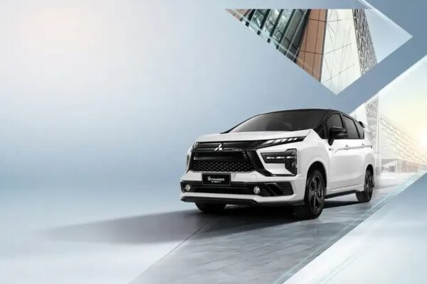 Mitsubishi Xpander Hybrid bakal meluncur tahun 2026, worth it mana dibanding Veloz?