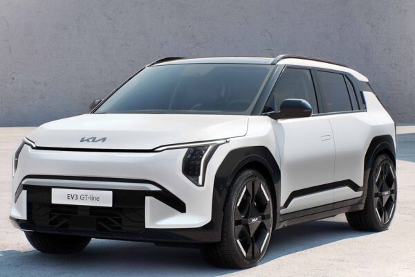Kia EV3 sudah menang penghargaan dunia, tapi kenapa Indonesia masih nunggu?