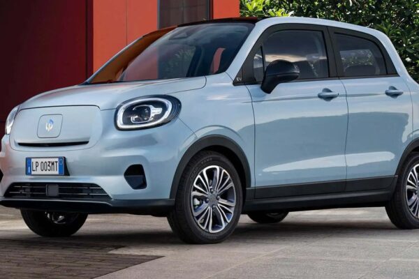 Leapmotor C10 dan T03 sudah dirakit di Cikampek, kapan sampai ke showroom?