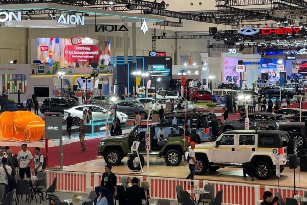 Pasar otomotif Indonesia awal 2026: angka positif, tapi bukan sekadar angka