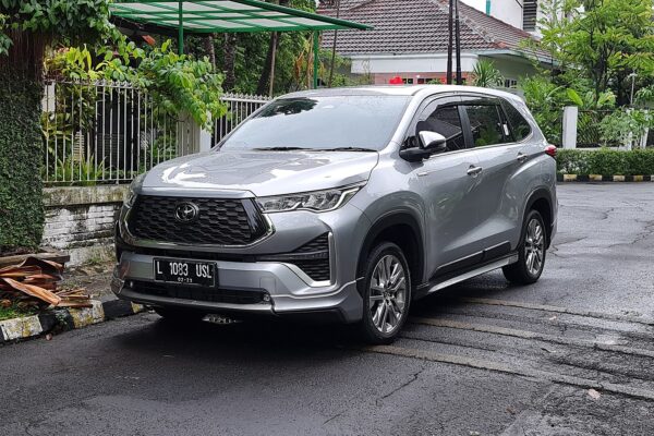 China Ambil Headline, Toyota Ambil Untung dari Pasar Hybrid Indonesia
